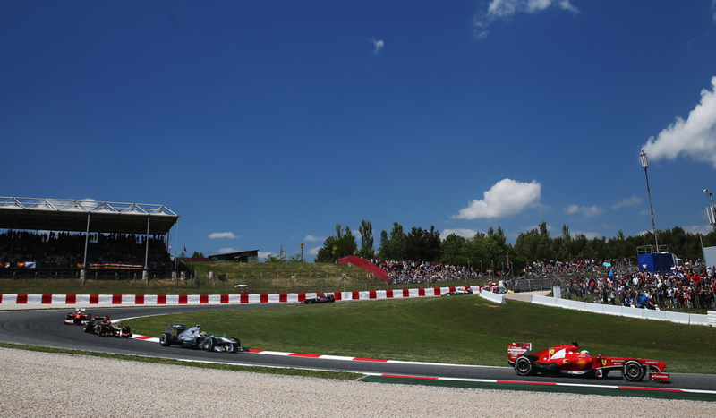Illustration for article titled Hometown Hero Schools The F1 Field In The Spanish Grand Prix